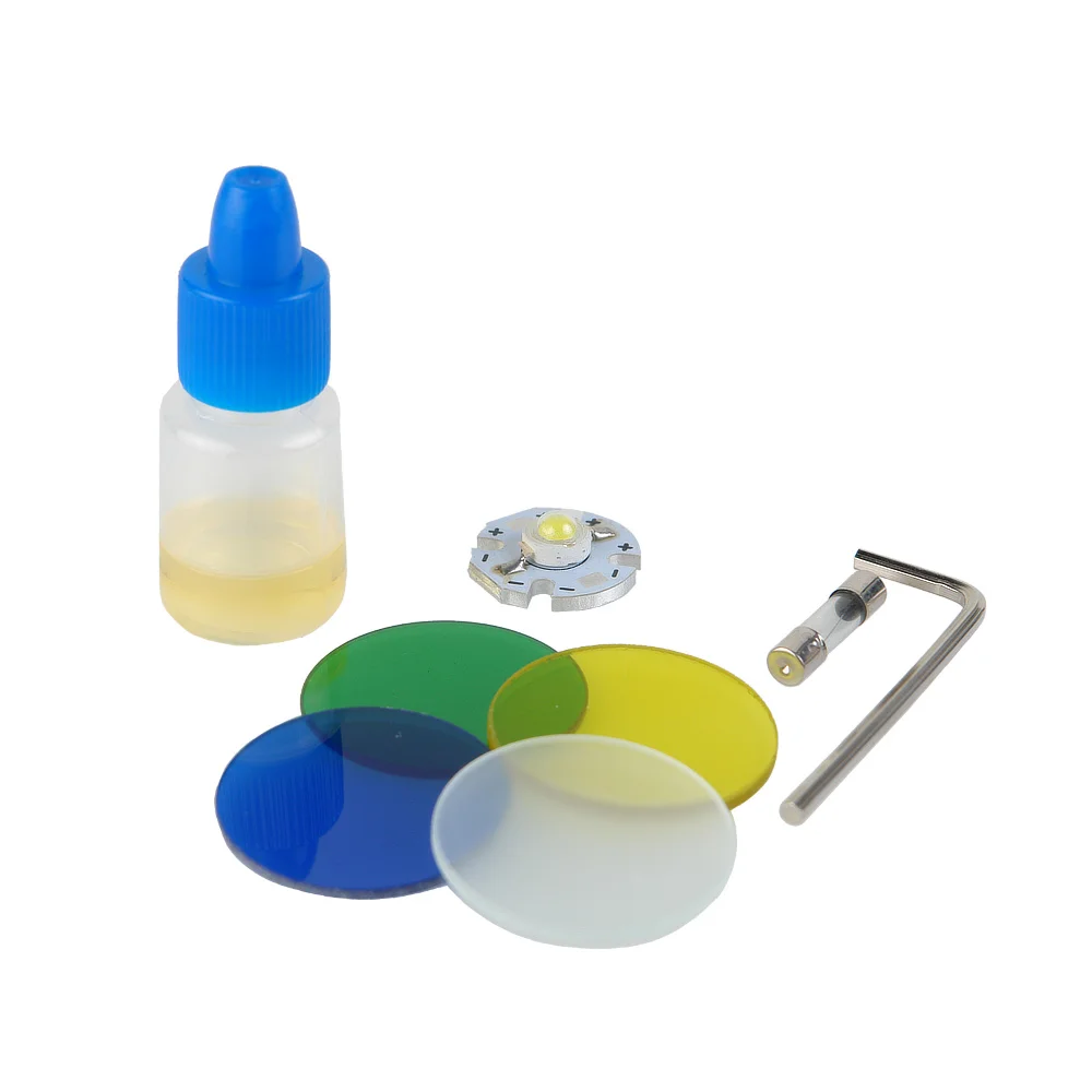 Иммперсионное масло, светодиод, предохранитель, светофильтры и шестигранный ключ.