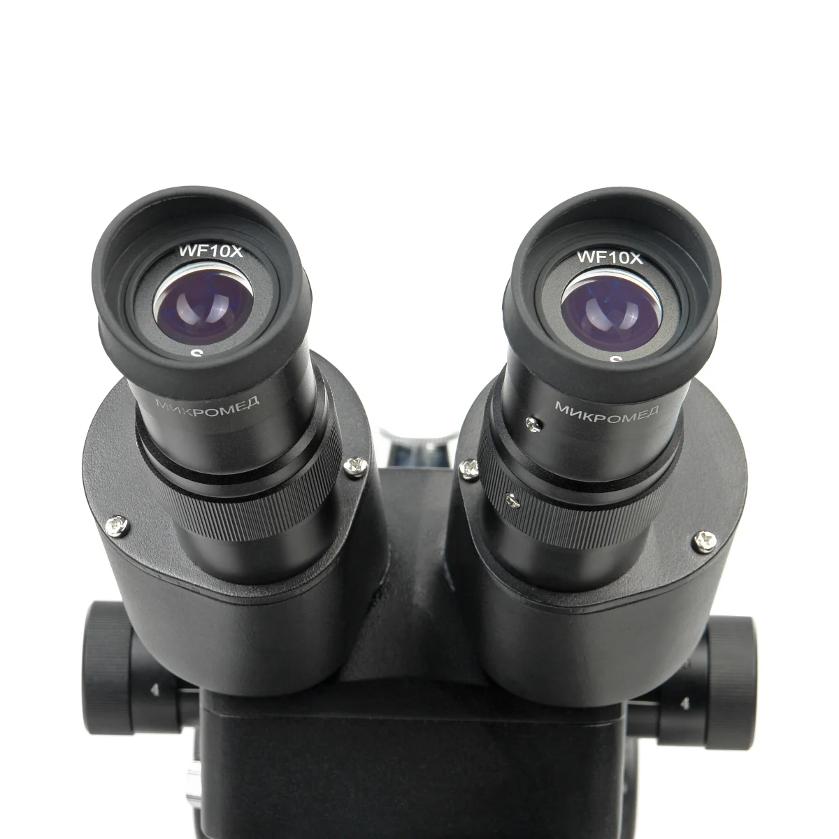 Окуляры с резиновыми наглазниками.