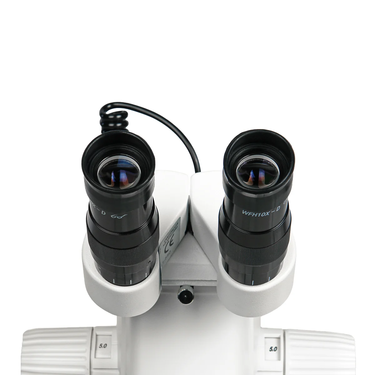 Окуляры с резиновыми наглазниками.