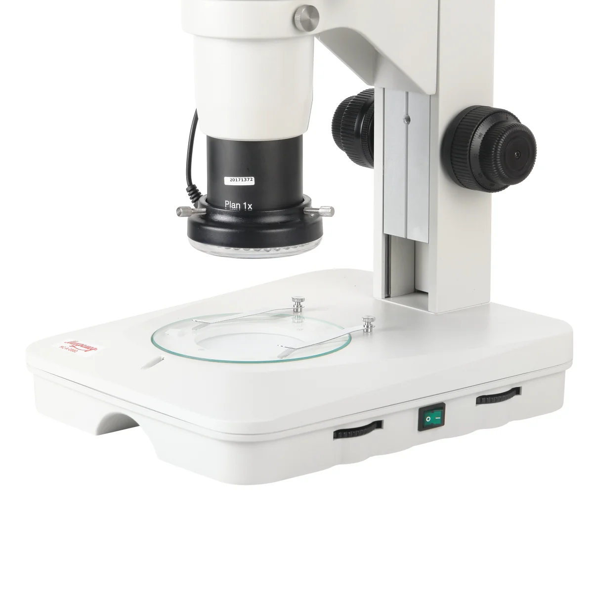 Предметный столик с прозрачной предметной вставкой.